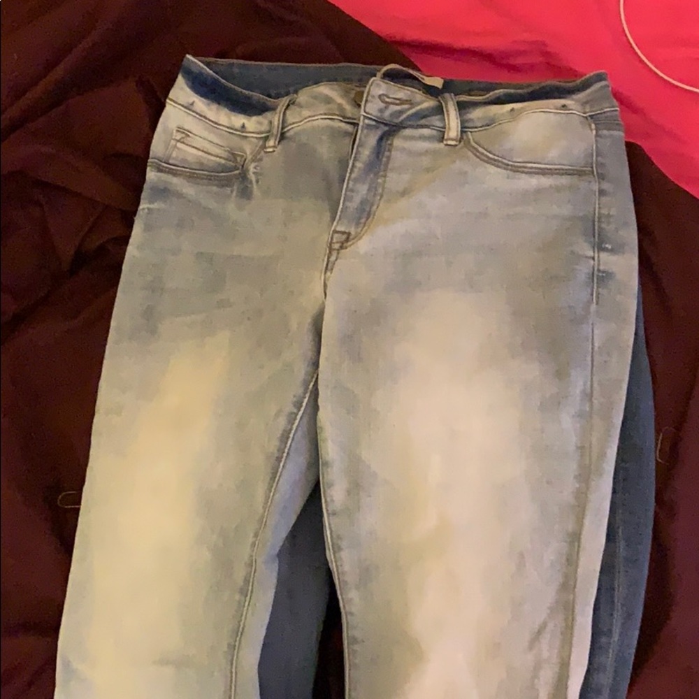 Light Wash Jeans